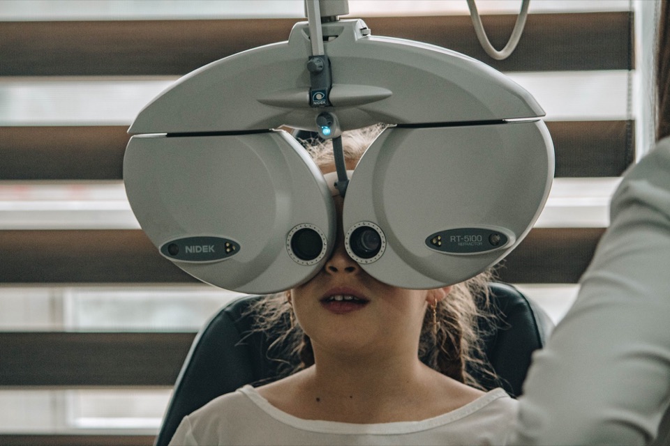 How to Market an Optometry Practice (Ideas and Strategies)